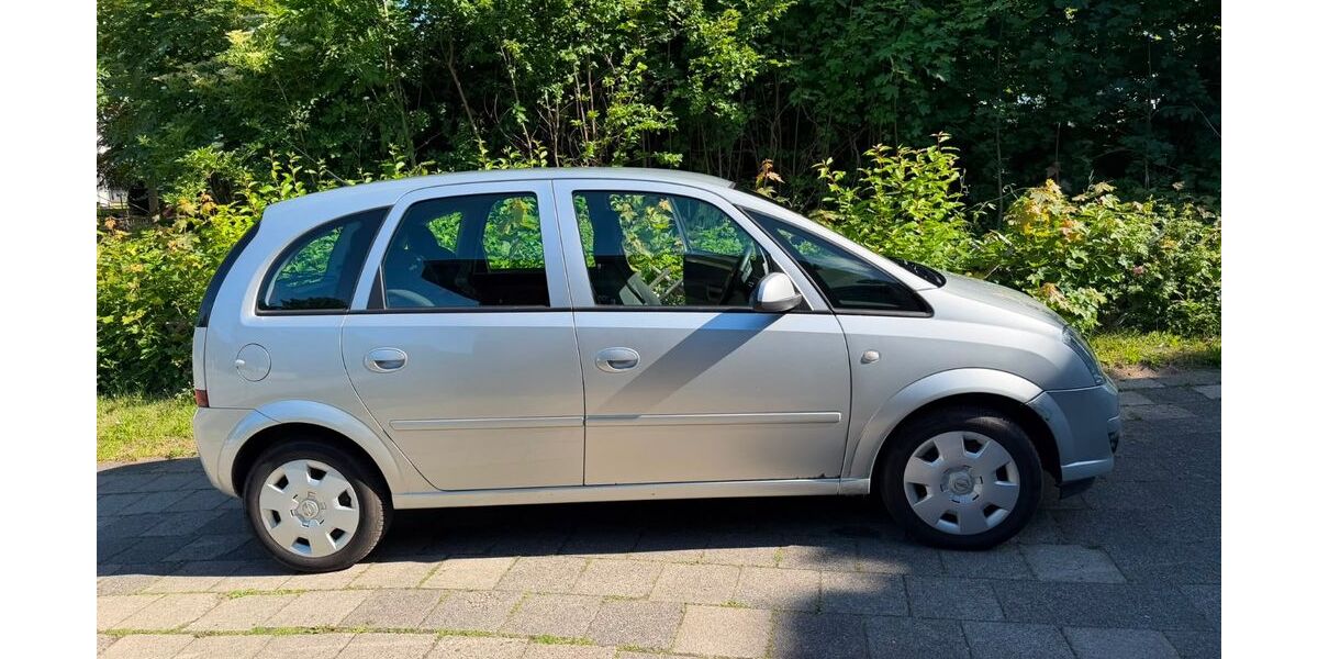 Opel Meriva 154.000 km 2.100 &euro; Lübeck 23558