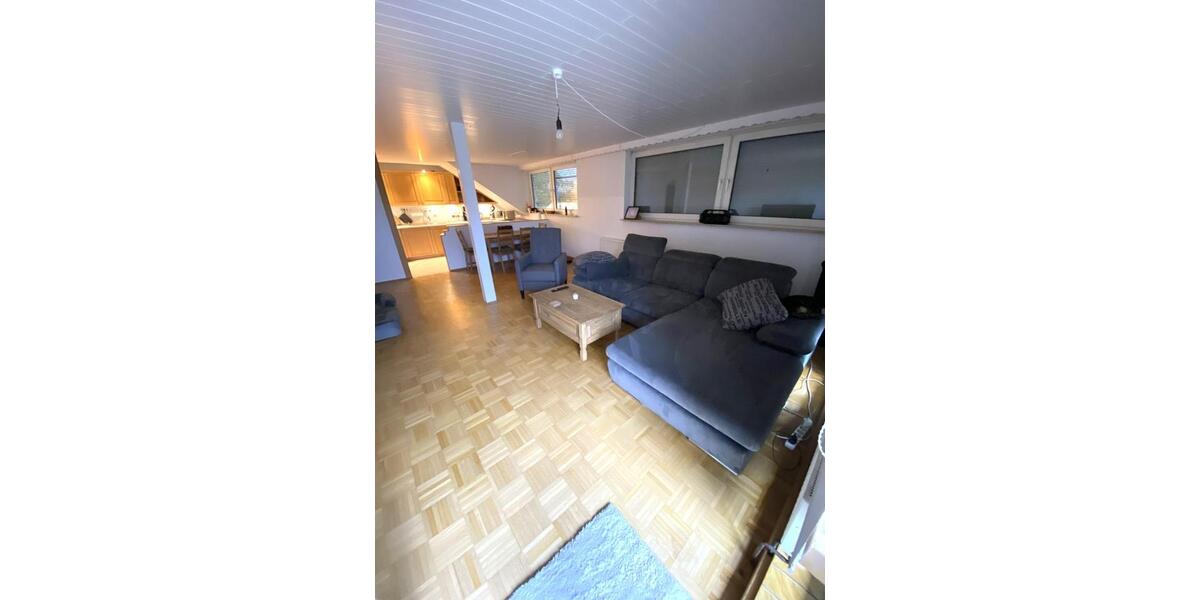 Dachgeschoßwohnung Essen Stadtbezirk IV - 3 Zimmer, 85 m&sup2;, 795&euro; | Angebot:25548106