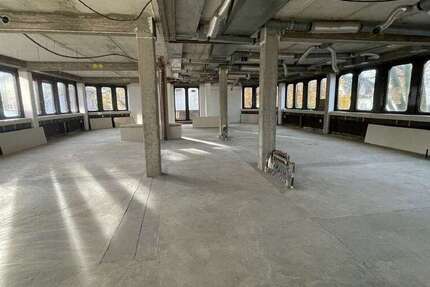Büro in Dortmund 1.836 € 216 m²