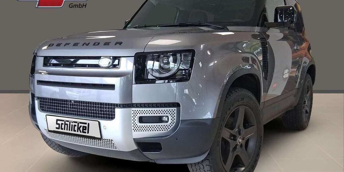 Land Rover Defender 8.000 km 61.210 &euro; Oldenburg 26125