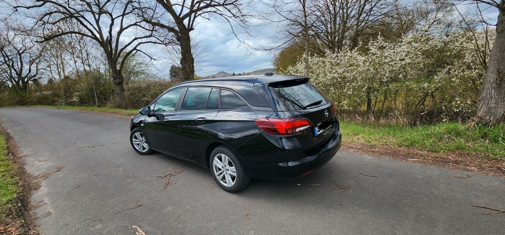 Opel Astra 125.918 km 9.500 &euro; Gießen 35390