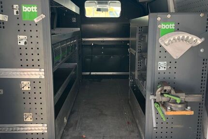 VW T5 Transporter 211.223 km 11.990 &euro; Finnentrop 57413