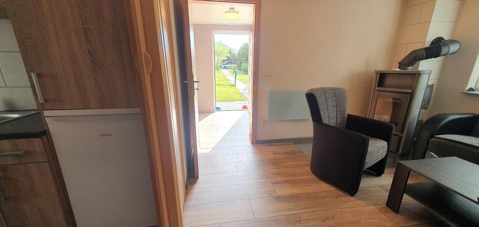 Bungalow Rudolstadt - 2 Zimmer, 50 m&sup2;, 300&euro; | Angebot:25269964