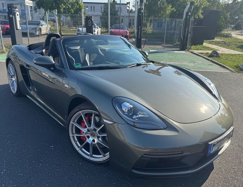 Porsche Boxster 24.827 km 80.990 € Michendorf 14552
