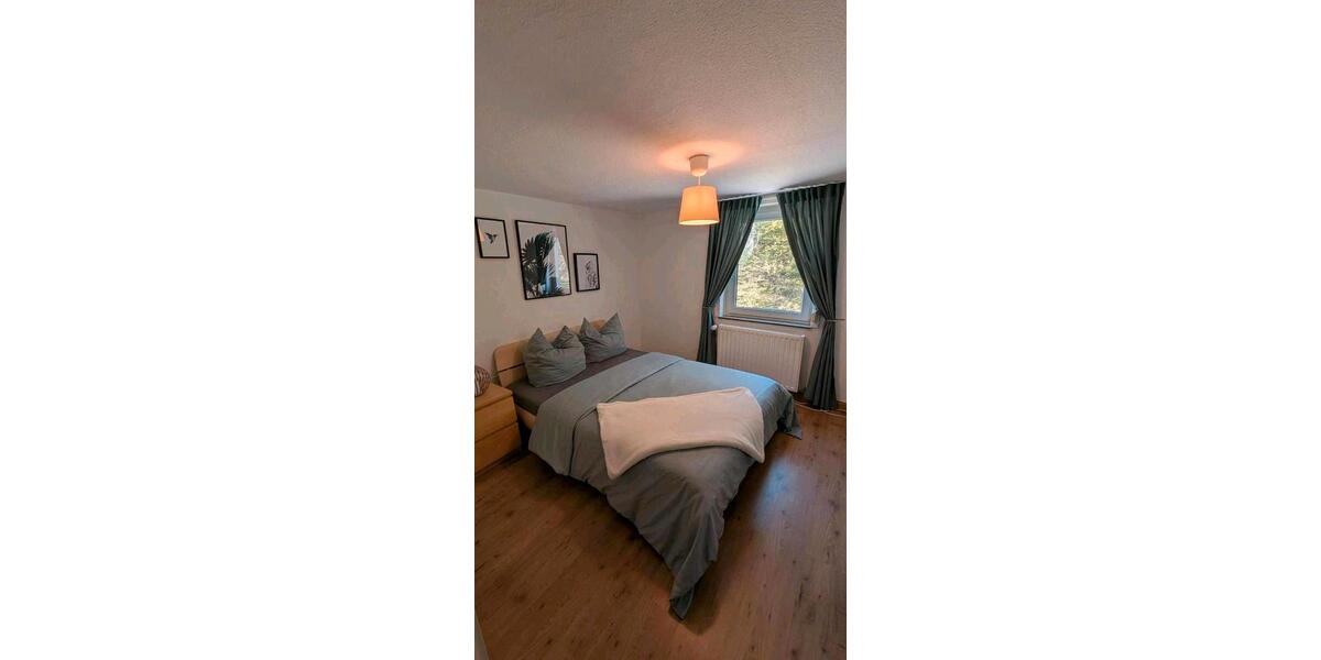 Einfamilienhaus Bad Arolsen - 8 Zimmer, 200 m&sup2;, 295.000&euro; | Angebot:26564167