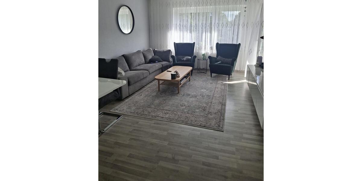 4-Zimmer Eigentumswohnung im 1. OG eines gepflegten MFH in Kiel 4 zimmer