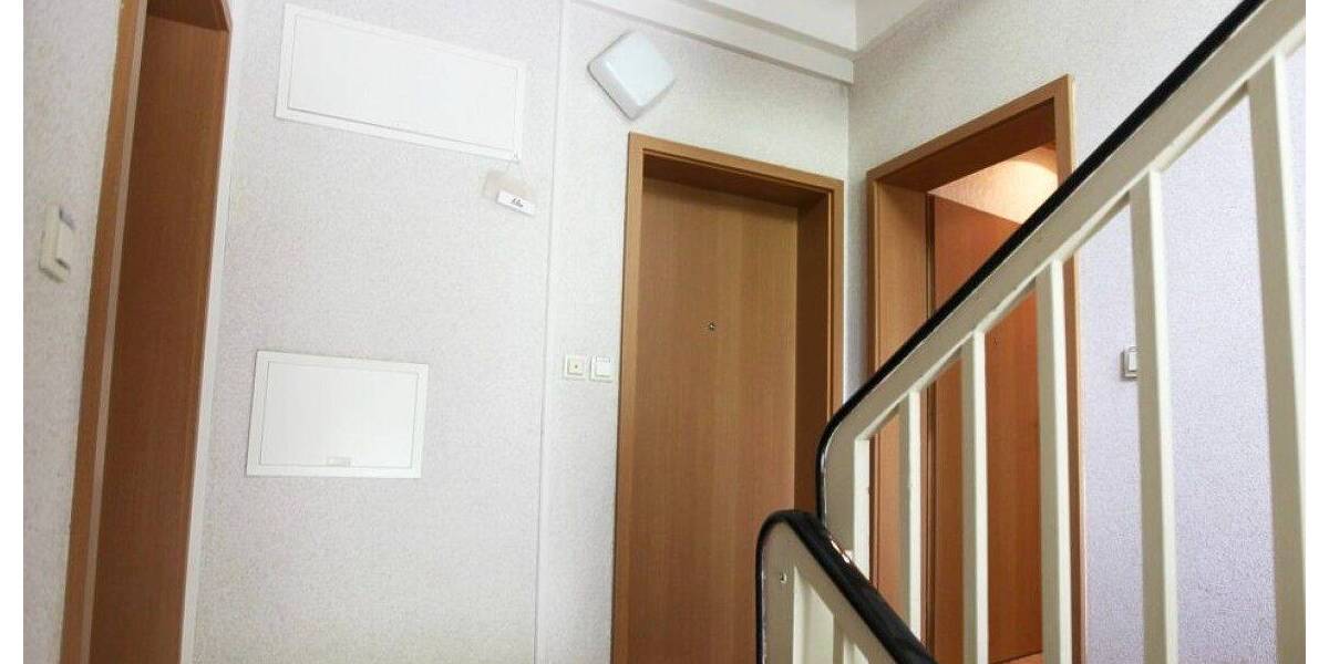 Etagenwohnung Neustadt in Sachsen Neustadt - 2 Zimmer, 50 m&sup2;, 70.000&euro; | Angebot:26258701