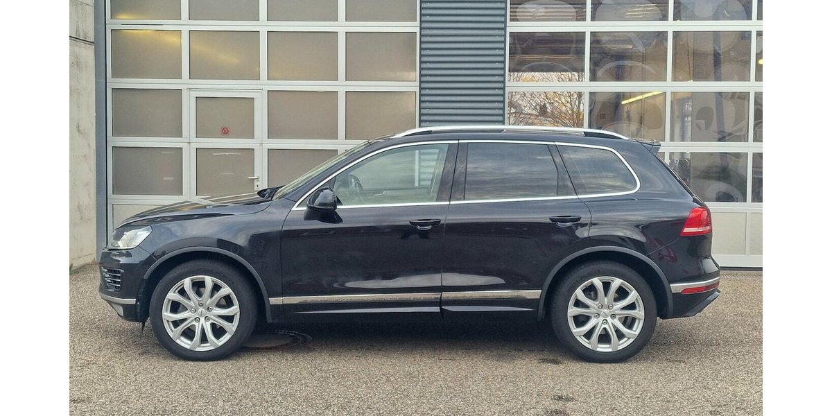 VW Touareg V6 TDI R-Line NAVI Luftfederung AHK 190.000 km 18.998 &euro; Landau 76829