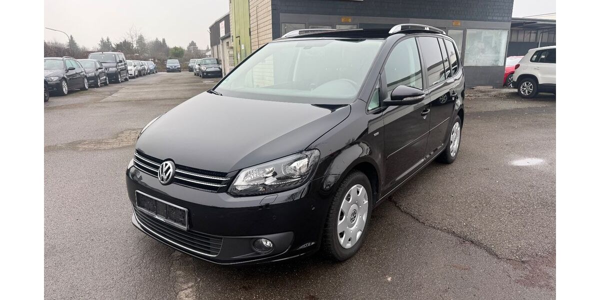 VW Touran 102.240 km 10.990 &euro; Neu-Ulm 89231