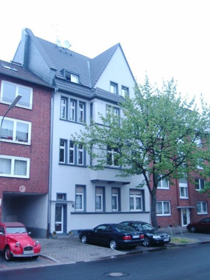 Mehrfamilienhaus in Neuss Nord (Stadtgrenze zu Düsseldorf) zimmer