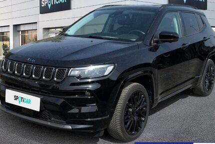 Jeep Compass 40.000 km 29.090 &euro; Jüterbog 14913