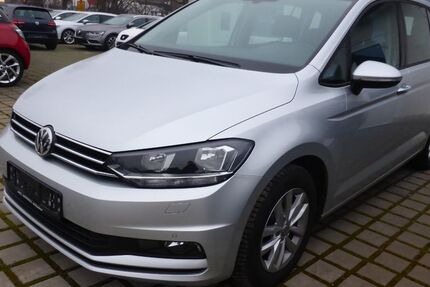 VW Touran 80.200 km 20.990 &euro; Wolfenbüttel 38304