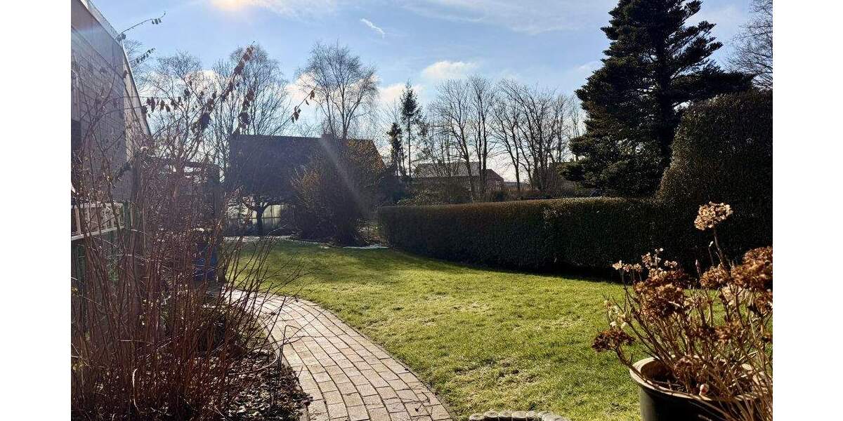 Doppelhaushälfte Jever - 4 Zimmer, 138 m&sup2;, 275.000&euro; | Angebot:25730053