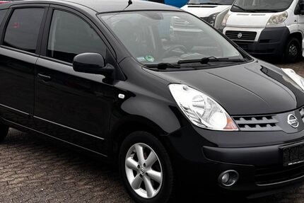 Nissan Note 170.040 km 2.450 &euro; Bornheim 53332