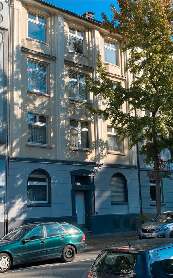 Charmante Altbauwohnung in guter Lage zimmer