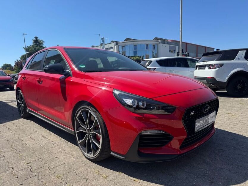 i30