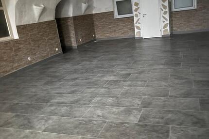 Ausgebauter Keller zu vermieten zimmer