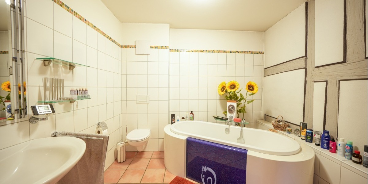 Traumhaftes Ensemble: Energieeffizientes (A) Einfamilienhaus mit Büro, großem Innenhof & Garten - Mehrfamilienhaus, Wohnhaus Fahr Fahr | Angebot:27248496