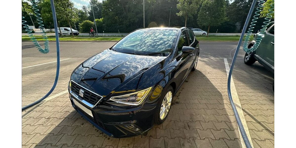 Seat Ibiza 23.500 km 19.890 &euro; Eggenstein-Leopoldshafen 76344
