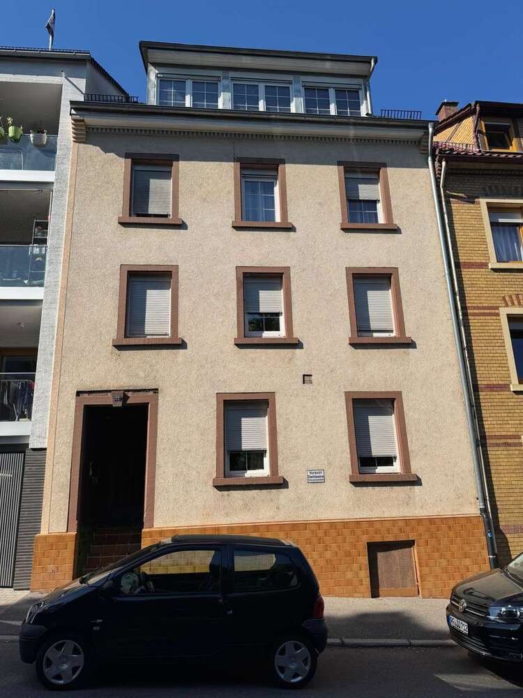 Haus zum Kaufen in Pforzheim 560.000 € 241.71 m²