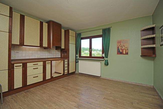 Einfamilienhaus Solms Oberndorf - 7 Zimmer, 224 m&sup2;, 400.000&euro; | Angebot:25662020