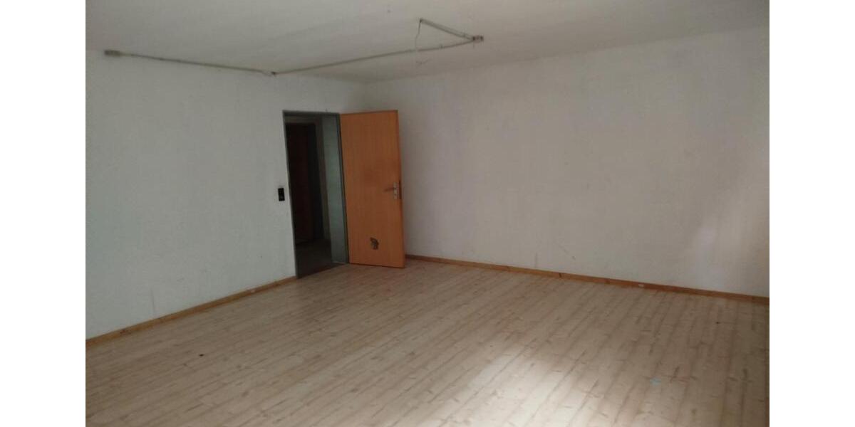 Mehrfamilienhaus, Wohnhaus Edemissen - 8 Zimmer, 250 m&sup2;, 375.000&euro; | Angebot:27092339