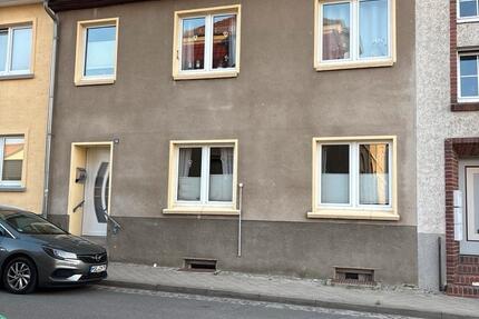 Haus Malchin - 8 Zimmer, 210 m&sup2;, 170.000&euro; | Angebot:26882453