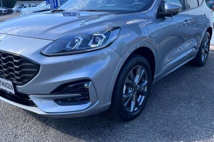 Ford Kuga 42.201 km 28.980 € Glauchau 08371
