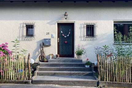 Haus Bammental - 7 Zimmer, 150 m&sup2;, 2.100&euro; | Angebot:26821500