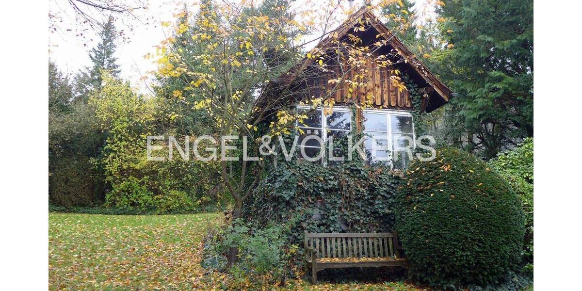 Mehrfamilienhaus, Wohnhaus Tübingen Waldhäuser - 8 Zimmer, 343 m&sup2;, 3.900&euro; | Angebot:25775016