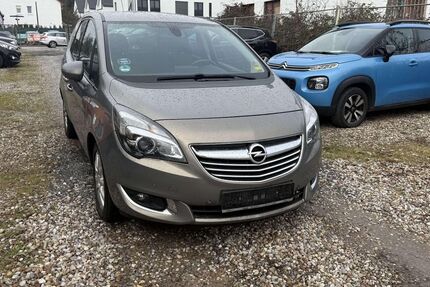 Opel Meriva 71.000 km 8.999 &euro; Mainz-Kastel 55252