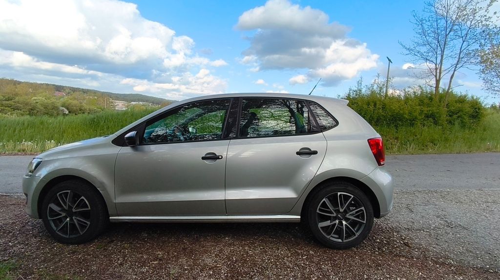 VW Polo 95.300 km 4.999 &euro; Aufseß 91347