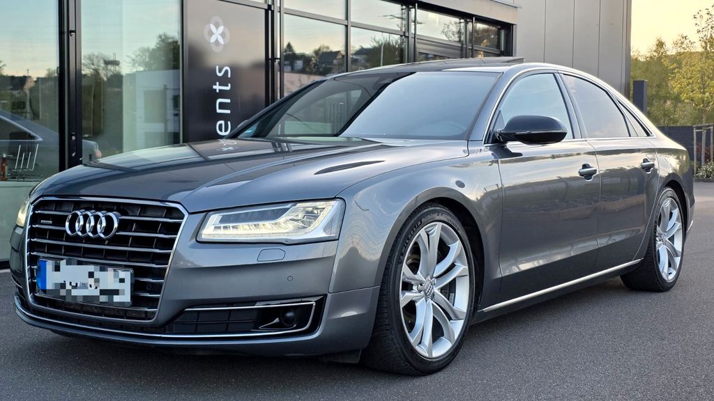 Audi A8 220.784 km 20.990 &euro; Siegen 57074
