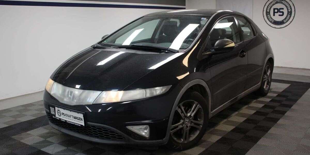 Honda Civic 239.900 km 1.999 &euro; Uhingen 73066