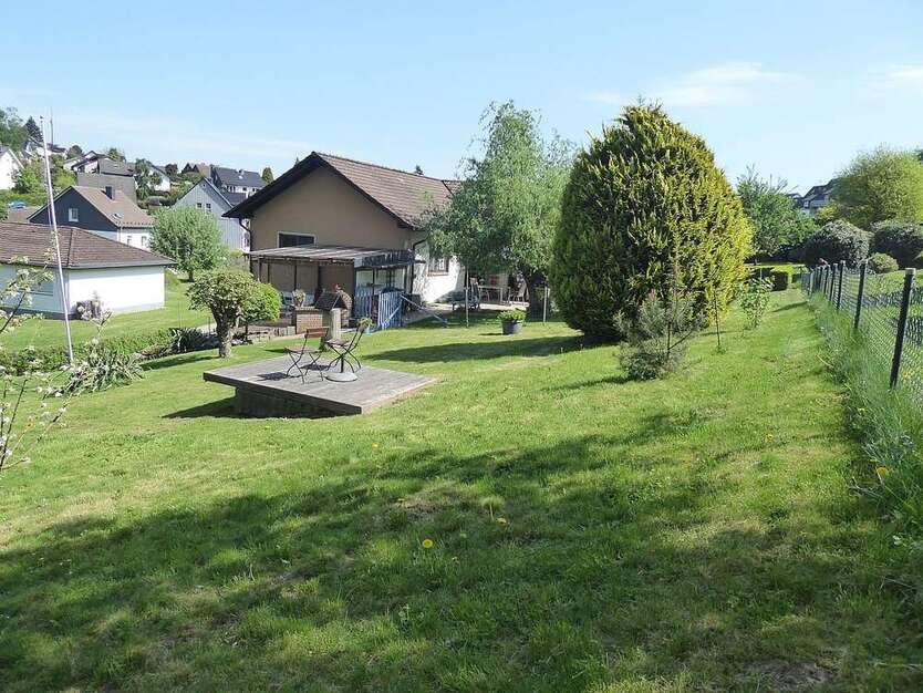 Haus zum Kaufen in Gummersbach Strombach 379.000 € 132 m² 5 zimmer