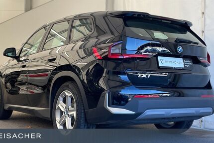 BMW iX1 5.638 km 43.749 € Ulm 89077