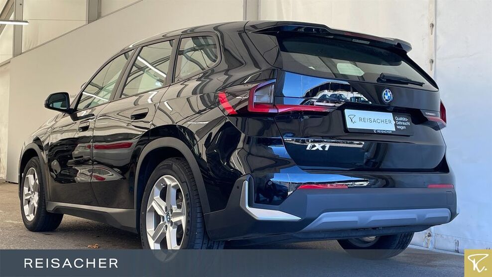 BMW iX1 5.638 km 43.749 € Ulm 89077