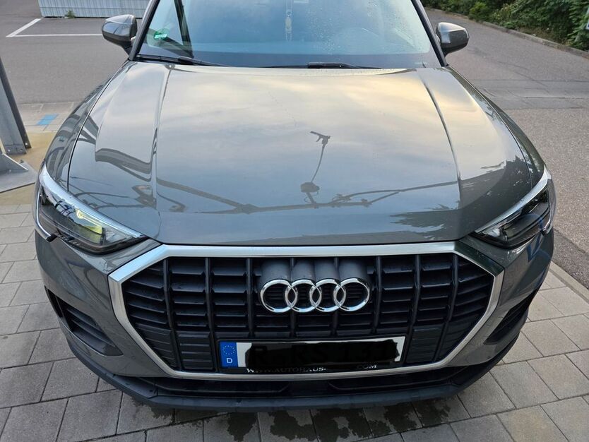 Audi Q3 105.000 km 21.000 € Regensburg 93049