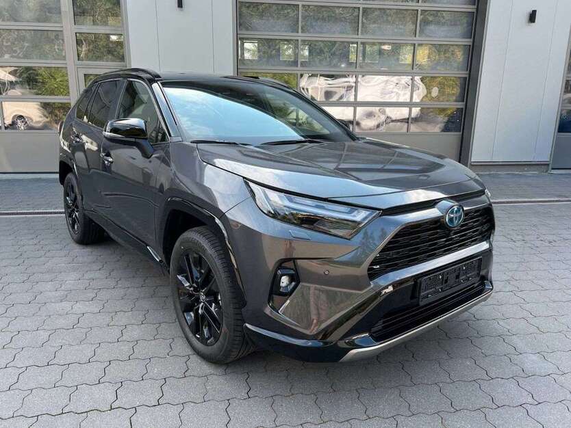 Toyota RAV 4 12.400 km 39.990 € Kiel 24114