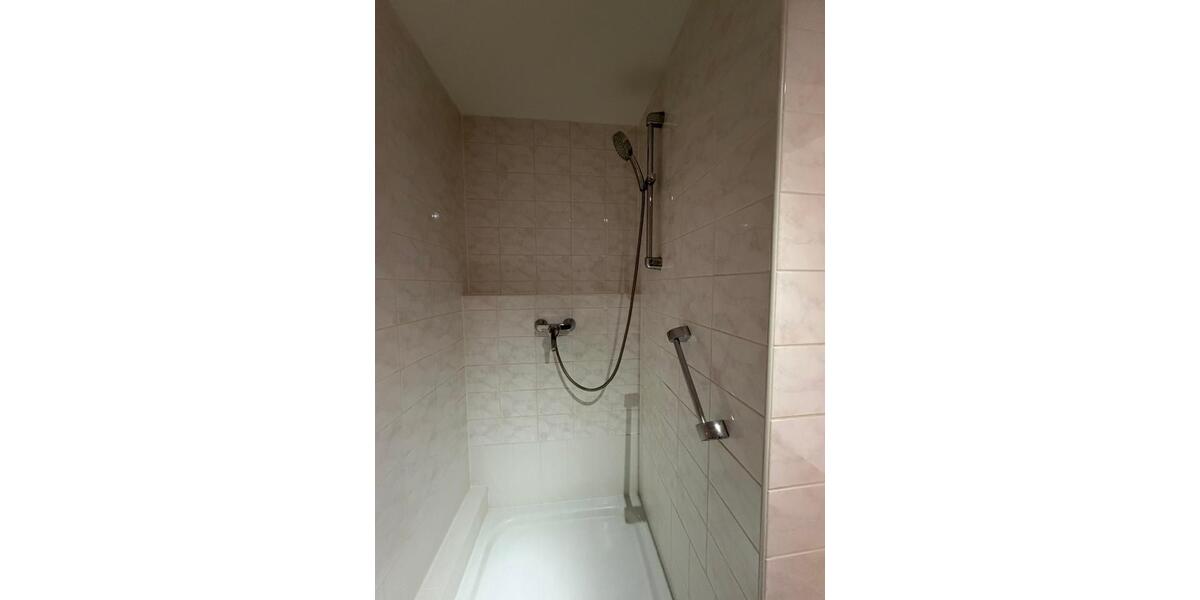 Etagenwohnung Radebeul - 2 Zimmer, 53 m&sup2;, 160.000&euro; | Angebot:27098959