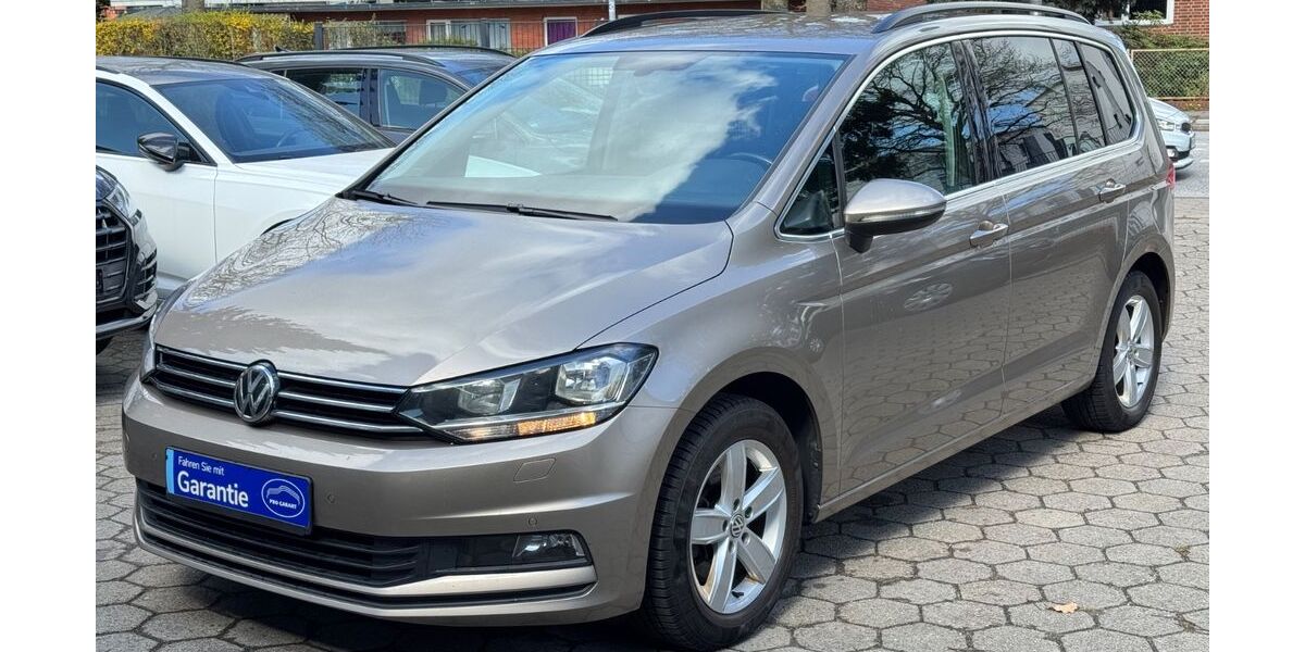 VW Touran 150.000 km 15.990 &euro; Hamburg 22457