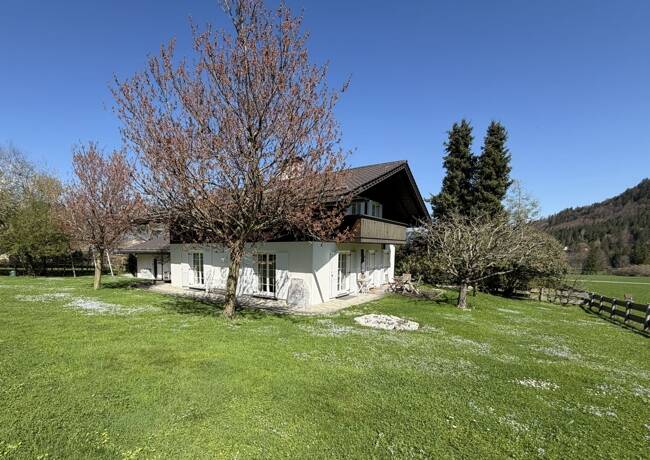 Einfamilienhaus Murnau am Staffelsee Murnau - 5 Zimmer, 245 m&sup2;, 1.750.000&euro; | Angebot:26229753