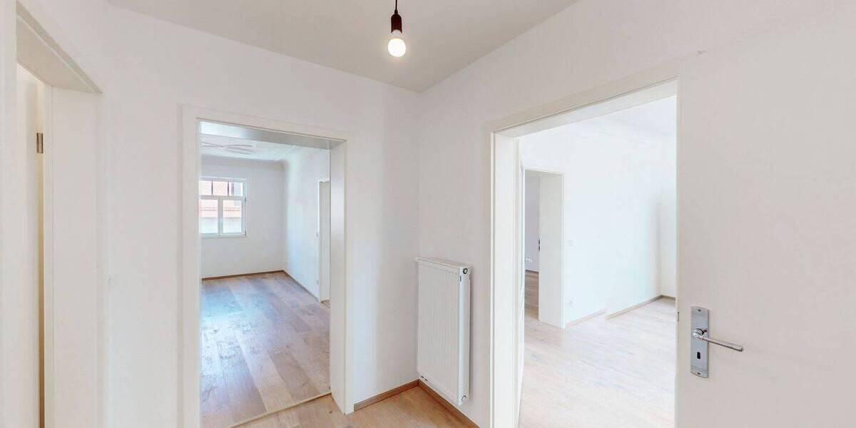 Etagenwohnung Neuburg an der Donau Neuburg - 2 Zimmer, 90 m&sup2;, 315.000&euro; | Angebot:26741547