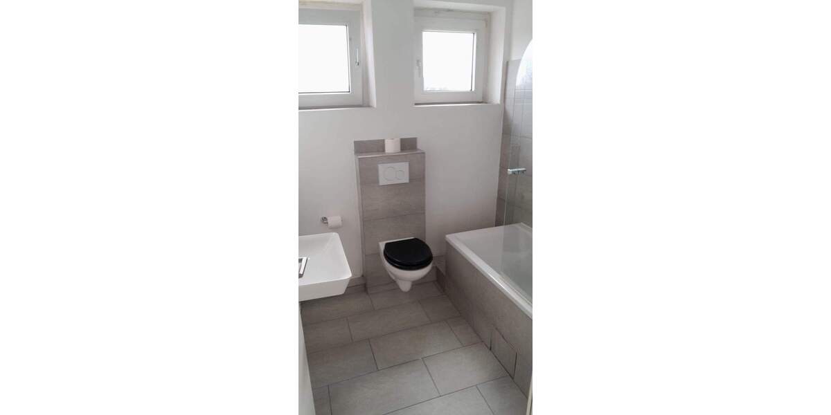 Etagenwohnung Dollern - 4 Zimmer, 85 m&sup2;, 890&euro; | Angebot:25878435