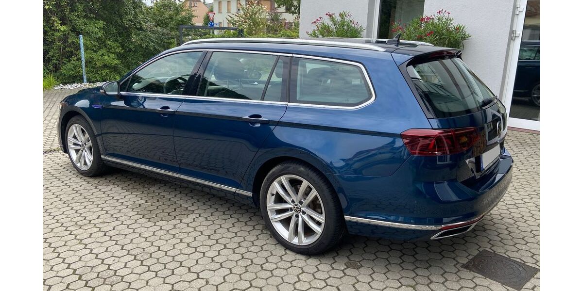 VW Passat Variant 53.400 km 24.990 &euro; Calau 03205