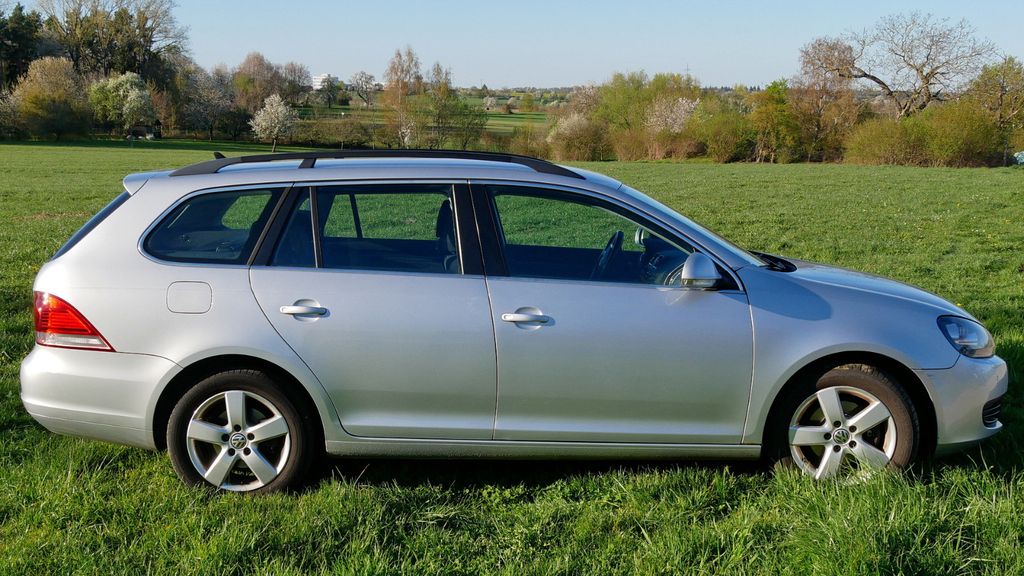 VW Golf 255.000 km 2.580 &euro; Karlsbad 76307
