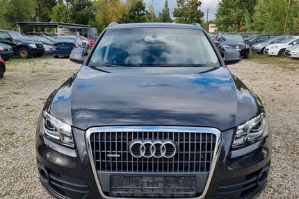Audi Q5 204.400 km 9.990 &euro; Sulzbach-Rosenberg. 92237