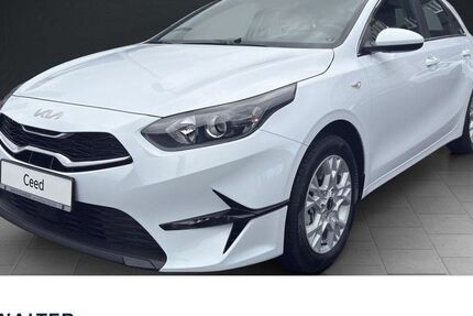Kia ceed / Ceed 5.000 km 22.680 &euro; Siegen 57072