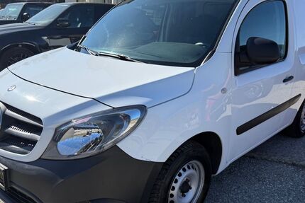 Mercedes-Benz Citan 106.000 km 4.999 &euro; Lenggries 83661