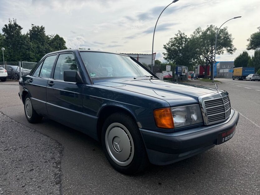 Mercedes-Benz 190 138.876 km 3.500 € Fellbach 70736